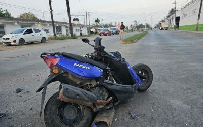 Motociclista hospitalizado luego de impactarse contra un camión en Tuxpan
