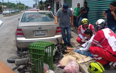 Choque frontal en Avenida López Mateos deja un lesionado