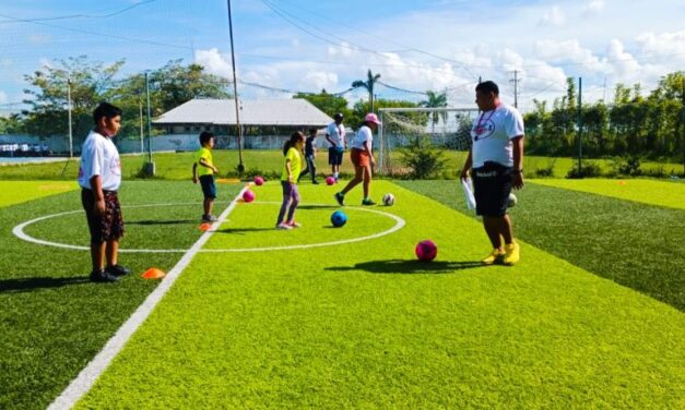 Inició el Curso de Verano “Mis Vacaciones en la Unidad Deportiva 2023”
