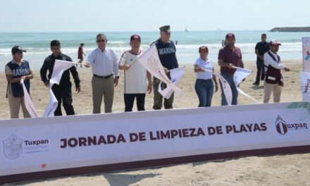 Secretaría de Marina y Gobierno de Tuxpan realizan una nueva “Jornada de Limpieza de playas”