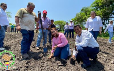 Reforestando Laja de Coloman y Zapote Bueno