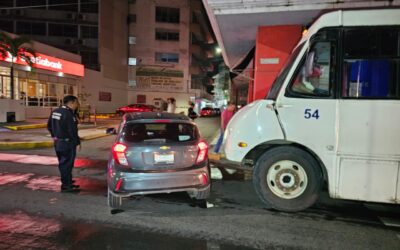 Choca su MERCEDES BENZ contra un SPARK o viceversa