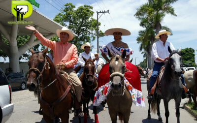 Galería Fotográfica de la Cabalgata de la Expo Tuxpan 2011