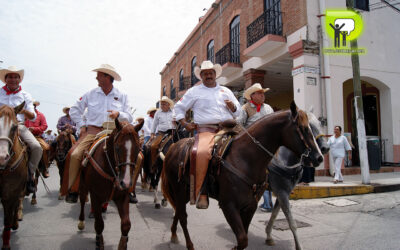 Galería Fotográfica de la Cabalgata Expo Tuxpan 2012