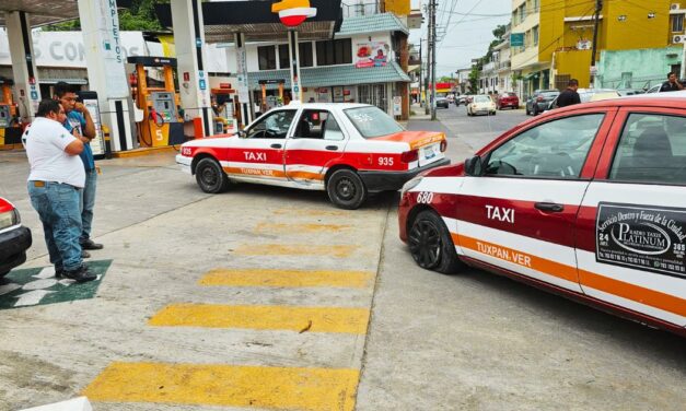 Noticia del Choque de Taxis en Arteaga