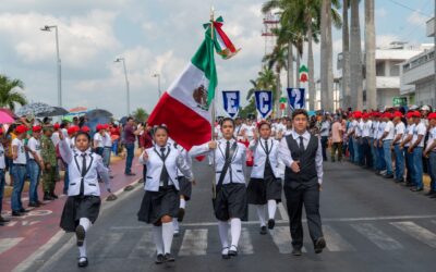 En un ambiente de unidad y paz, Tuxpan vivió con gran fervor patrio el Grito de Independencia
