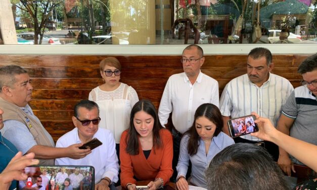 Continúa el HOSTIGAMIENTO a la Familia de Rogelio Franco Castán