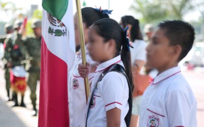 Participa primaria José L. Garizurieta en Lunes Cívico