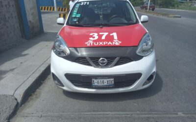 Taxista distraído provoca accidente dejando a una mujer hospitalizada