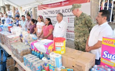 Gobierno de Tuxpan y SEMAR activan 2 centros de acopio de víveres en apoyo a damnificados de Guerrero