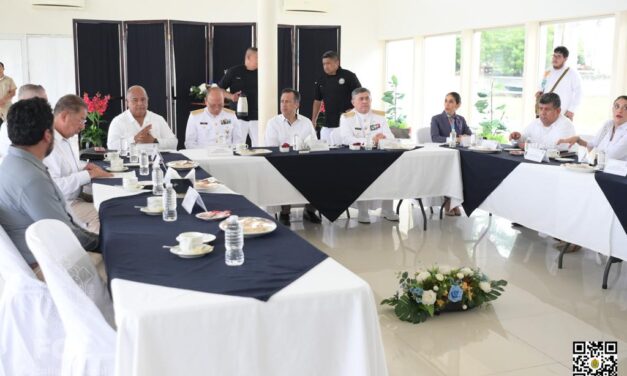 FGE asiste a supervisión de la restauración de la aeropista de la base aeronaval de la marina-armada de México en Tuxpan