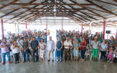 Mas familias tuxpeñas beneficiadas con el Programa de Apoyo a la Vivienda, del sistema DIF