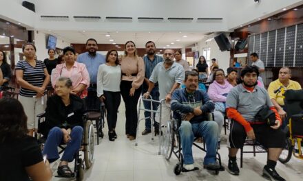Tuxpan Celebra la Solidaridad: Entrega de Aparatos Funcionales a Personas con Discapacidad