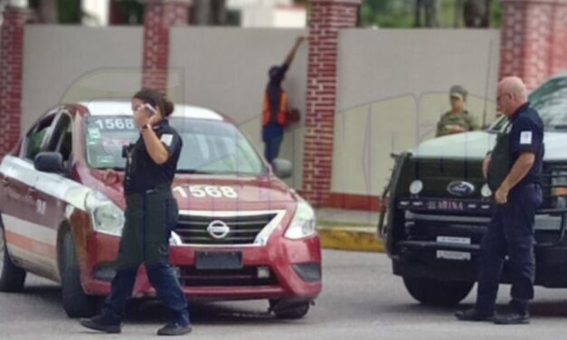 Choque entre Patrulla de la SEMAR y Taxi