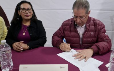 Escuelas de más de un siglo de fundadas, son beneficiadas en Tuxpan con el programa “Escuela Garantizada, Escritura Garante”