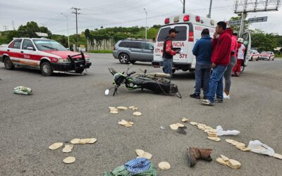 Motociclista Hospitalizado Tras Choque en Colonia Universitaria
