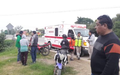 Joven obrero resulta arrollado por un automóvil y rechaza traslado a hospital