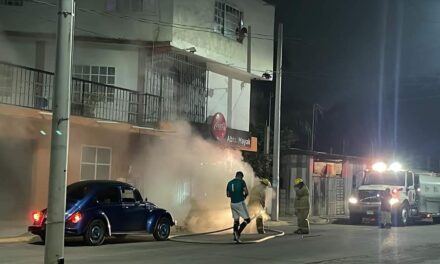Incendio en Tienda de Abarrotes en Tuxpan: Bomberos Evitan Pérdida Total