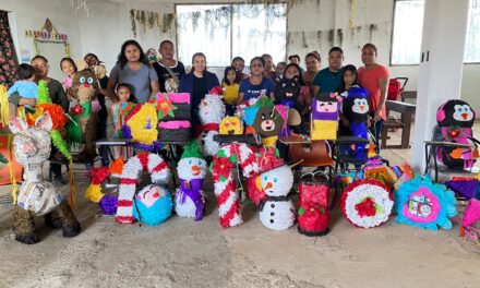 Clausuran con Éxito Taller de Piñatas en Tuxpan, Veracruz