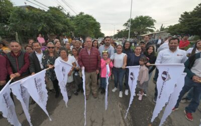 Inicia la construcción de pavimentación con concreto hidráulico en la Avenida López Mateos, entre calle Guásima y Nogal