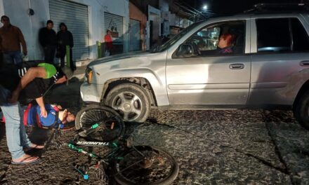 Impactante Accidente Vial en Fausto Vega Santander: Conductor de Bicicleta Hospitalizado
