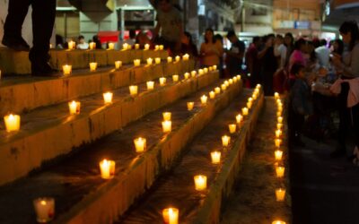 Tuxpan iluminó a México y al mundo con miles de velitas que irradiaron luz llena fe, esperanza y mucha alegría