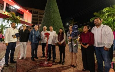 Se llevó a cabo el encendido del Árbol de Navidad