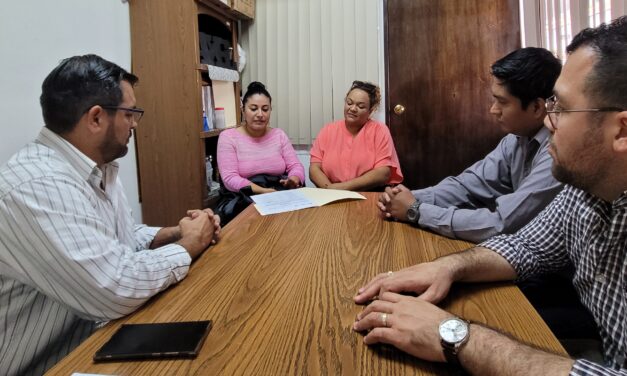 Encuentro Clave entre Autoridades Municipales y Docentes para Fortalecer la Prevención en Tuxpan, Veracruz