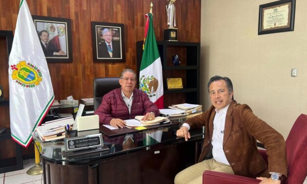 Operativo coordinado para proteger la tranquilidad que ha gozado Tuxpan; el Gobernador Cuitláhuac García Jiménez se reunió con el alcalde José Manuel Pozos Castro