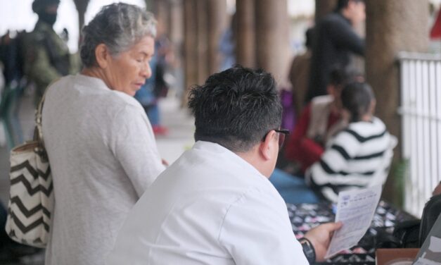 Este jueves se reanudaron las Jornadas de Salud Visual en planta baja de presidencia municipal