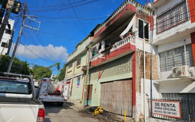 Incendio en Tuxpan: Vela provoca emergencia y deja dos personas heridas