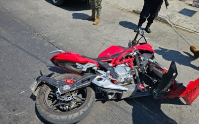 Dos mujeres Heridas al derrapar en Santiago de la Peña