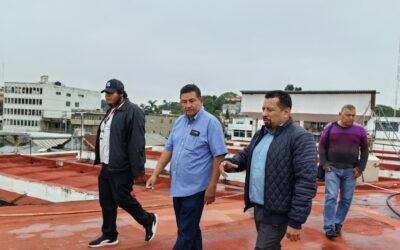 El Regidor Juan Gómez se Sumerge en el Pulso del Comercio en el Mercado Municipal Enrique Rodríguez Cano