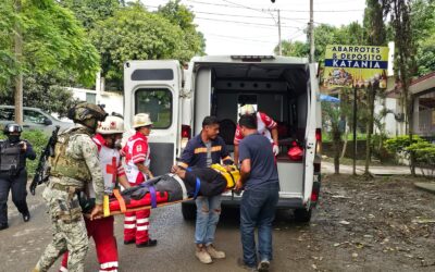 Motociclista Hospitalizado Tras Aparatoso Accidente en la carretera a Juana Moza