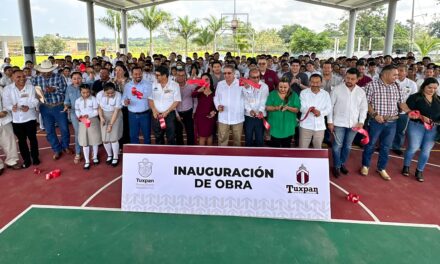 Gobierno de Tuxpan inauguró el Techado y la rehabilitación de 6 aulas didácticas en la Escuela Secundaria Técnica Industrial N° 102, de Práxedis Guerrero Km. 8