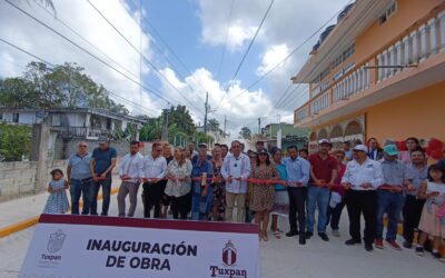 Continúa la urbanización de la colonia Loma Linda, con la pavimentación de la calle Amanda Miguel