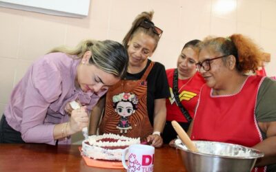 Exitosos cursos de repostería y manualidades en el DIF Tuxpan