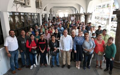 Gobierno de Tuxpan y DIF Municipal entregan en forma gratuita lentes graduados que mejorarán la calidad de vida de la población beneficiada