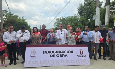 Se inauguró la pavimentación con concreto hidráulico de la calle Miguel Hidalgo, de la colonia Insurgentes