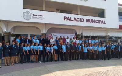 Realizan Lunes Cívico en conmemoración de la creación del Instituto Nacional de la Juventud Mexicana