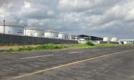 PEMEX Busca Adquirir Terminal de Combustible Defectuosa en Tuxpan