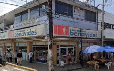 ASALTAN A JOVENCITA DENTRO DE UNA FARMACIA, A MENOS DE 100 METROS DE LA 19A ZONA MILITAR