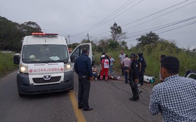 Jovencita hospitalizada tras dramático accidente de moto en la carretera federal Tuxpan-Tampico