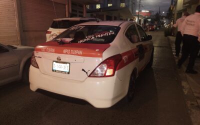 Taxi VS Bicicleta en el centro: Un lesionado