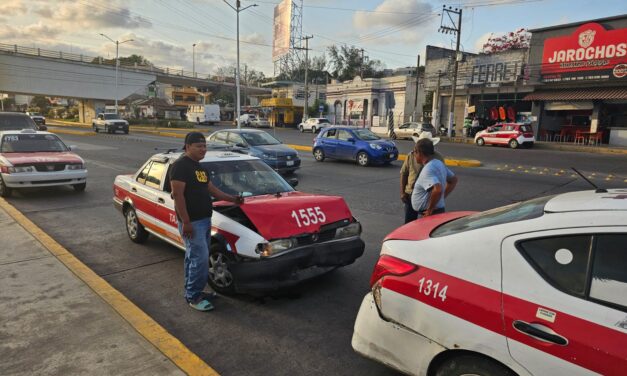 Se dan por DETRÁS entre Taxistas