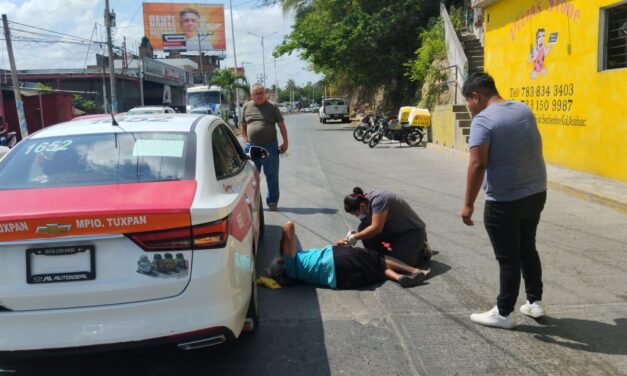 Anciana Impactada por Taxi en el Libramiento López Mateos
