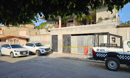 Encuentran sin vida a comerciante dentro de casa en construcción en Santiago de la Peña