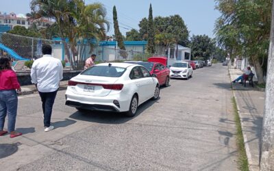 Se dan un besito de frente en Jardines: Ambas partes solicitan no intervención de la autoridad
