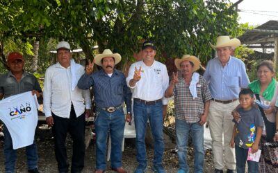 Tenemos que sacar al campo y a la ganadería del olvido: Juan Cano