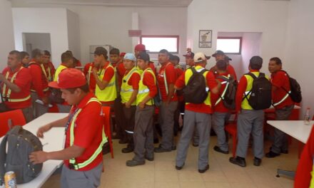 Estalla la huelga en Coca-Cola Femsa – CEDIS Tuxpan: Empleados exigen condiciones laborales justas